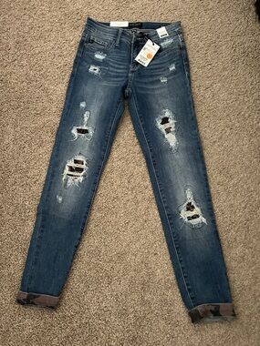 Judy Blue Distressed Dark Blue Skinny Jeans